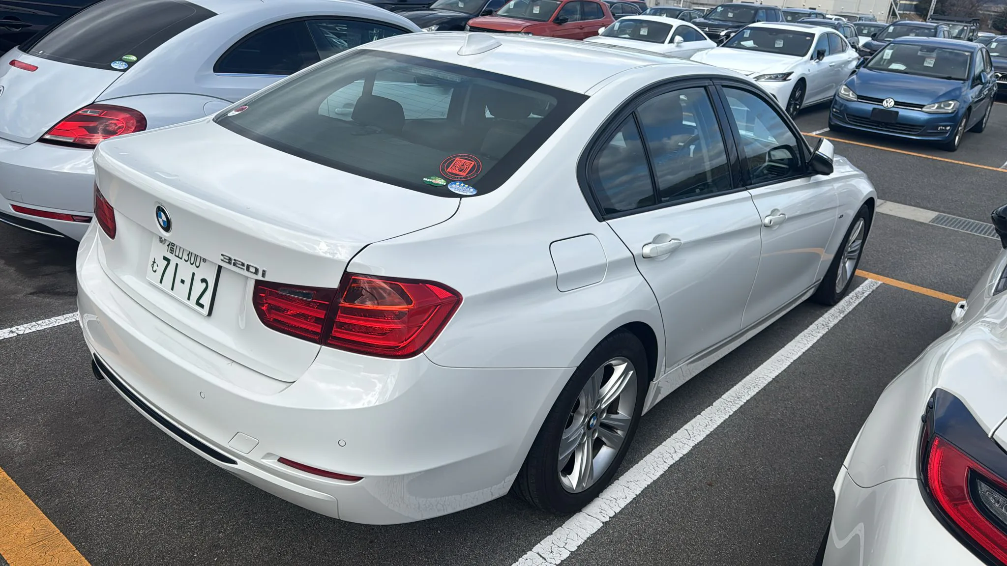 2013 BMW 3 Series thumbnail 4