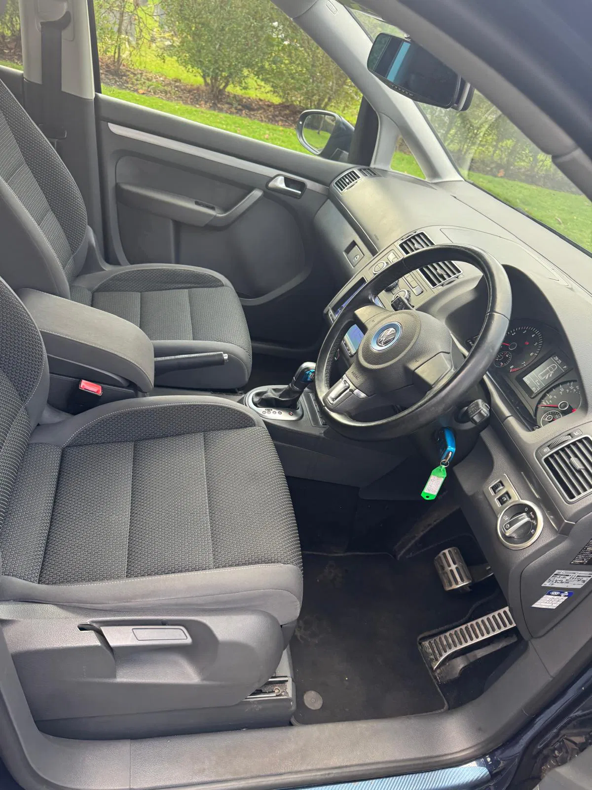 2015 Volkswagen Touran thumbnail 9