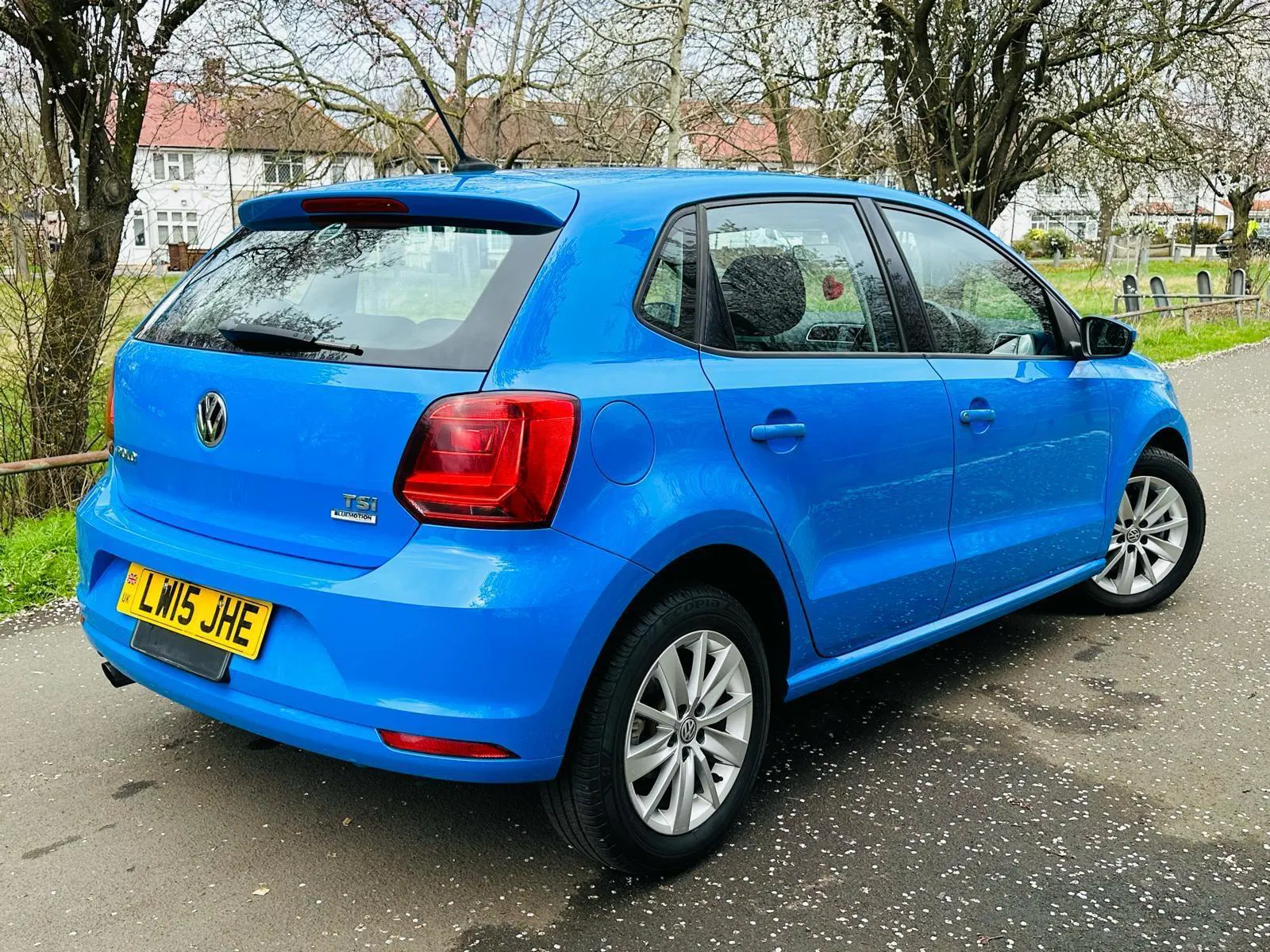 2015 Volkswagen Polo thumbnail 7